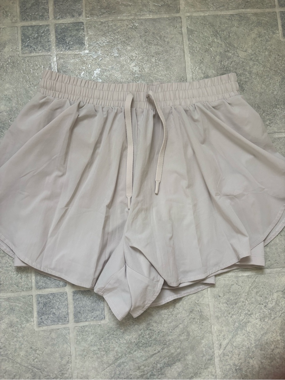 All In Motion Women's Asymmetrical Elastic Waist Skirt - Picture 2 of 5